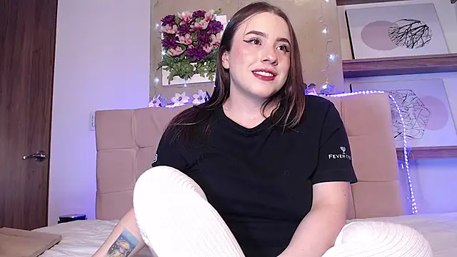 Linaa morris online show from 10, 12, 2024