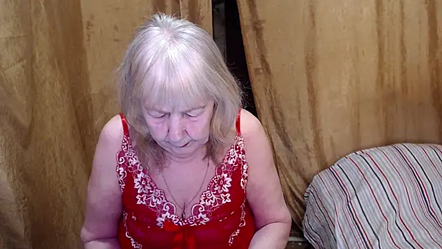  Estelitta 5 online show from 21, 2, 2025