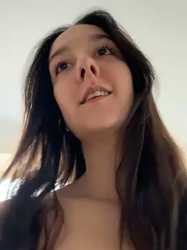 Snapshot of _Juliette chatting on 16, 10, 2025 Juliette online show from 16, 10, 2025