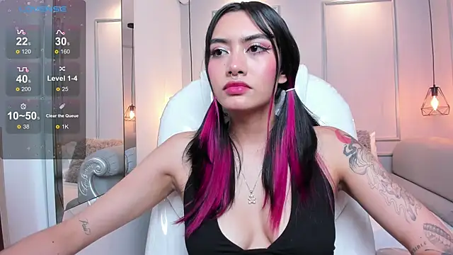 AzuraKindong online show from 20, 2, 2025