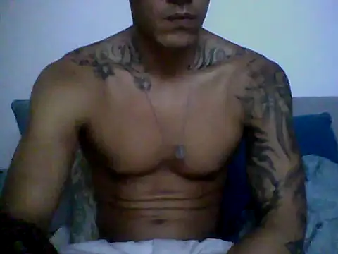 Skater29xx2 online show from 20, 1, 2025