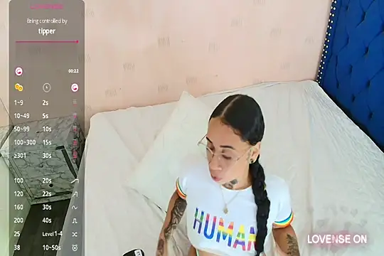 Snapshot of cattaleeyaa chatting on 22, 12, 2024 cattaleeyaa online show from 22, 12, 2024