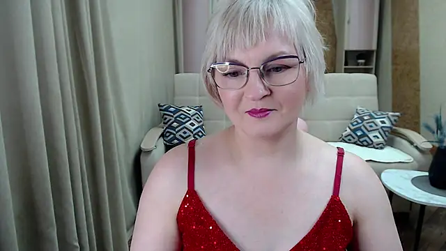 Snapshot of BlondeBrilliant7 chatting on 18, 1, 2025 BlondeBrilliant7 online show from 18, 1, 2025