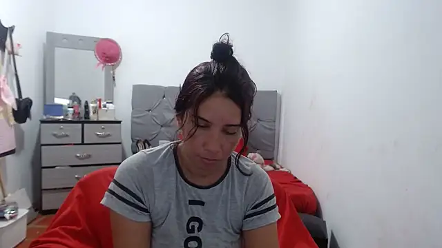 Ainhoa-hot online show from 27, 2, 2025