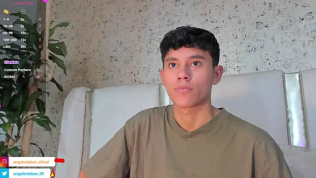 Angel esteban fx online show from 25, 2, 2025