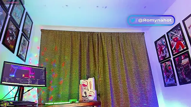 Romynahotx online show from 20, 4, 2026