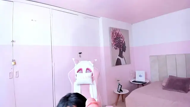 Snapshot of Red_lady chatting on 31, 1, 2025 Red lady online show from 31, 1, 2025