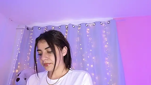 hannacruzsj online show from 9, 9, 2025