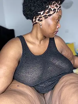 Snapshot of MsWhiteChocolatte chatting on 4, 4, 2026 MsWhiteChocolatte online show from 4, 4, 2026