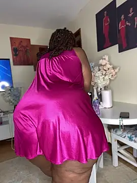 Snapshot of MsWhiteChocolatte chatting on 27, 5, 2026 MsWhiteChocolatte online show from 27, 5, 2026