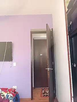 Laura martin  online show from 15, 12, 2025