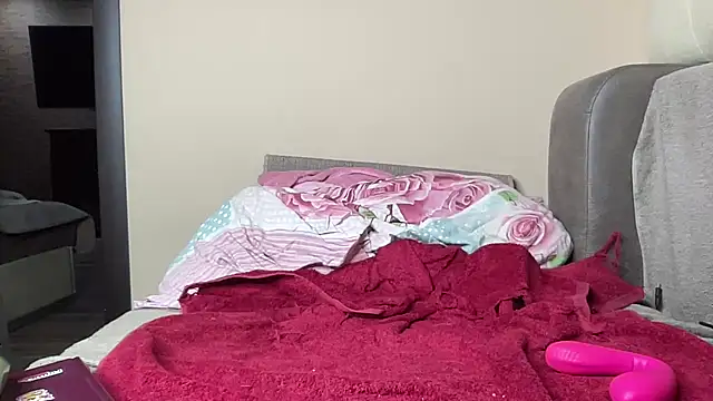 Snapshot of Daddysgirl_777 chatting on 16, 11, 2025 Daddysgirl 777 online show from 16, 11, 2025