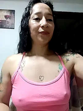 Snapshot of emilypoppy3 chatting on 27, 9, 2025 emilypoppy3 online show from 27, 9, 2025