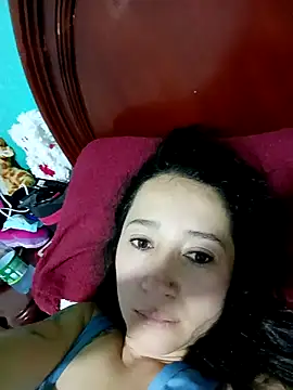 Snapshot of emilypoppy3 chatting on 24, 10, 2025 emilypoppy3 online show from 24, 10, 2025