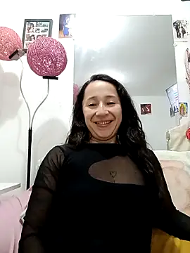 Snapshot of emilypoppy3 chatting on 20, 11, 2025 emilypoppy3 online show from 20, 11, 2025