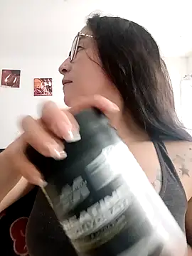 Snapshot of emilypoppy3 chatting on 10, 3, 2026 emilypoppy3 online show from 10, 3, 2026