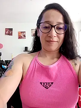 Snapshot of emilypoppy3 chatting on 12, 3, 2026 emilypoppy3 online show from 12, 3, 2026