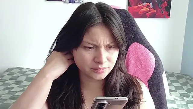 jessica gomez online show from 24, 10, 2025