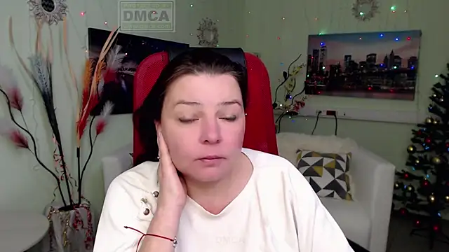 Snapshot of Lily_flower7 chatting on 16, 12, 2025 Lily flower7 online show from 16, 12, 2025