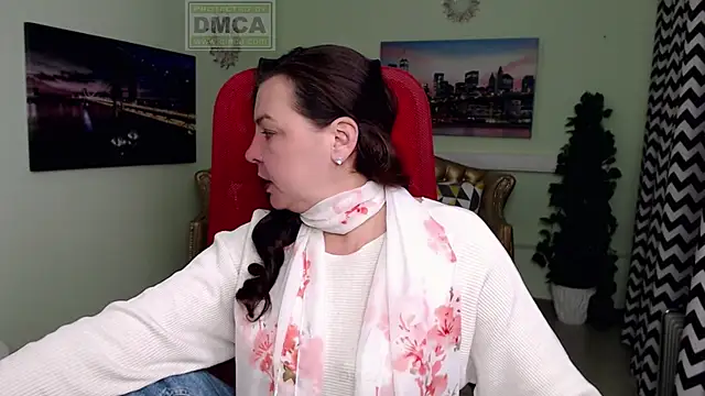 Snapshot of Lily_flower7 chatting on 19, 4, 2026 Lily flower7 online show from 19, 4, 2026