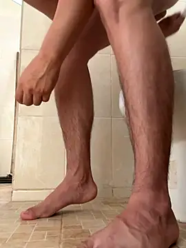 Snapshot of littleboy003 chatting on 18, 9, 2025 littleboy003 online show from 18, 9, 2025