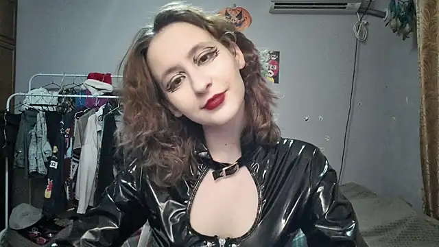JoannaTompson online show from 19, 1, 2025
