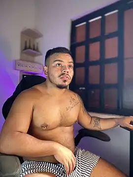 Snapshot of Naughty_Charly chatting on 8, 3, 2026 Naughty Charly online show from 8, 3, 2026