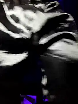 Snapshot of Naughty_Charly chatting on 9, 4, 2026 Naughty Charly online show from 9, 4, 2026