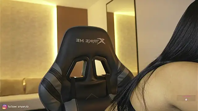 arya ruizz online show from 10, 10, 2025