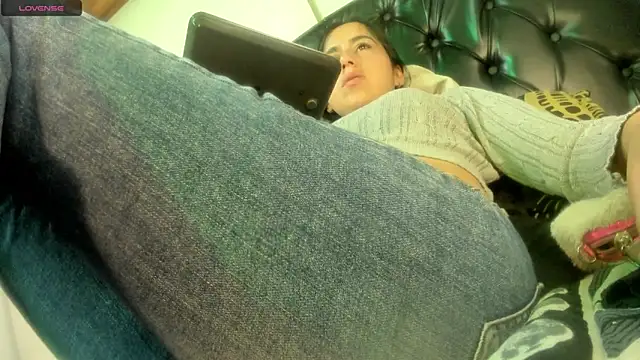 Snapshot of Miss18taylor chatting on 30, 11, 2025 Miss18taylor online show from 30, 11, 2025