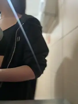 Mila Morgan online show from 4, 4, 2026