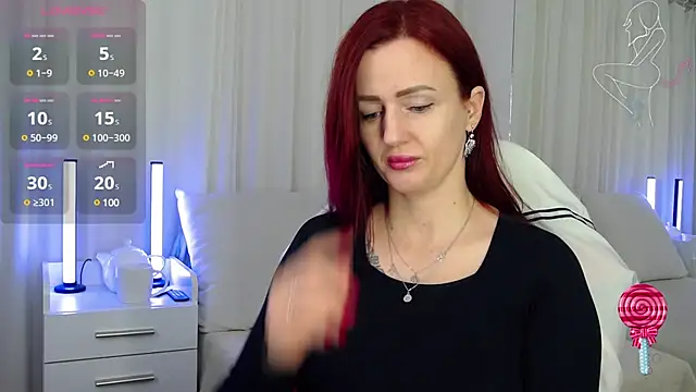 Snapshot of ElisaJane chatting on 25, 1, 2025 ElisaJane online show from 25, 1, 2025