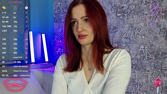 ElisaJane online show from 14, 11, 2025