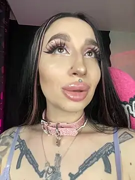 Molly  Moon online show from 24, 12, 2024