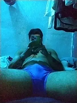 Woofer dick online show from 27, 11, 2025