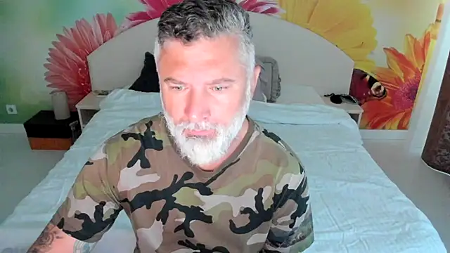 BlowMyXXL online show from 13, 11, 2025