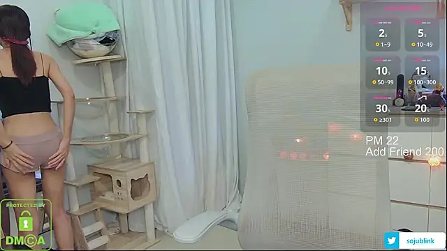 littlemiilk online show from 4, 2, 2026