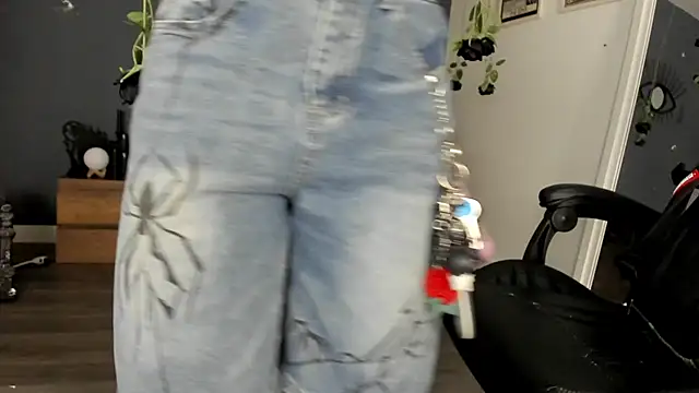 Raven Witch  online show from 12, 3, 2026