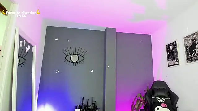 Snapshot of Raven_Witch_ chatting on 31, 5, 2026 Raven Witch online show from 31, 5, 2026