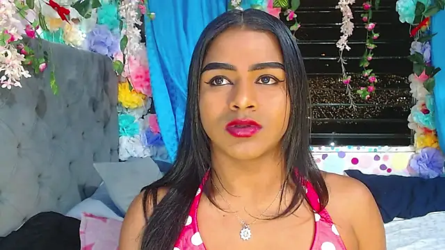 Snapshot of Karly_coffe chatting on 28, 10, 2025 Karly coffe online show from 28, 10, 2025