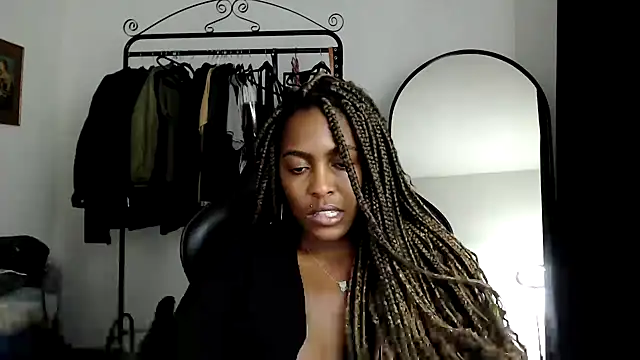 Snapshot of marisilva_br chatting on 31, 1, 2025 marisilva br online show from 31, 1, 2025