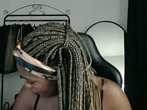 Snapshot of marisilva_br chatting on 15, 2, 2025 marisilva br online show from 15, 2, 2025