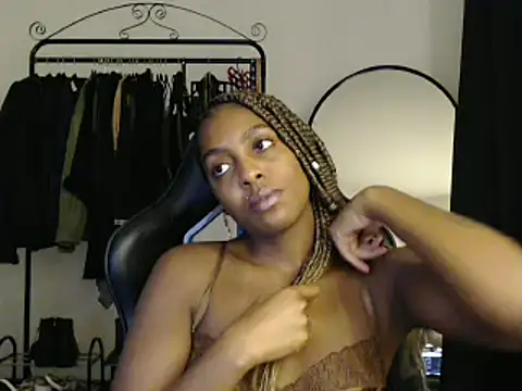 Snapshot of marisilva_br chatting on 24, 2, 2025 marisilva br online show from 24, 2, 2025