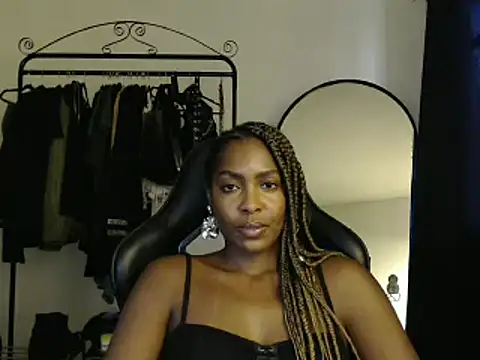 Snapshot of marisilva_br chatting on 5, 3, 2025 marisilva br online show from 5, 3, 2025