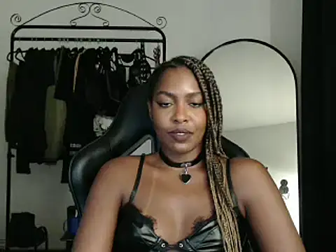 Snapshot of marisilva_br chatting on 10, 3, 2025 marisilva br online show from 10, 3, 2025