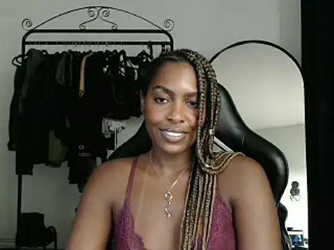 Snapshot of marisilva_br chatting on 11, 3, 2025 marisilva br online show from 11, 3, 2025