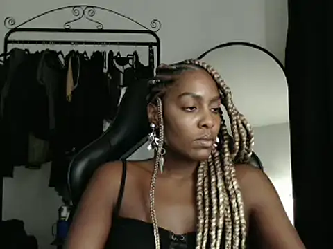 Snapshot of marisilva_br chatting on 14, 3, 2025 marisilva br online show from 14, 3, 2025