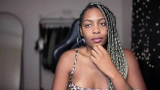 Snapshot of marisilva_br chatting on 30, 11, 2025 marisilva br online show from 30, 11, 2025