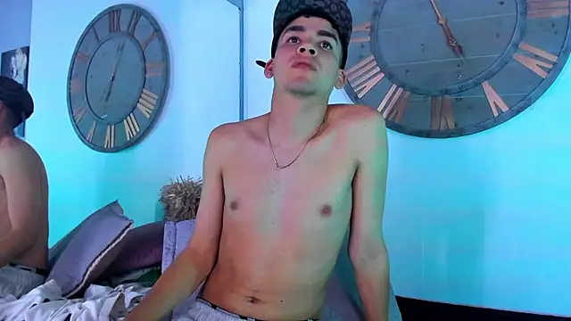 Snapshot of Mike_0233_ chatting on 3, 1, 2025 Mike 0233 online show from 3, 1, 2025