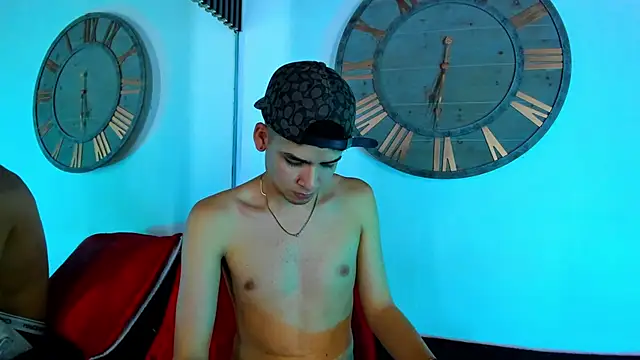 Snapshot of Mike_0233_ chatting on 1, 2, 2025 Mike 0233 online show from 1, 2, 2025